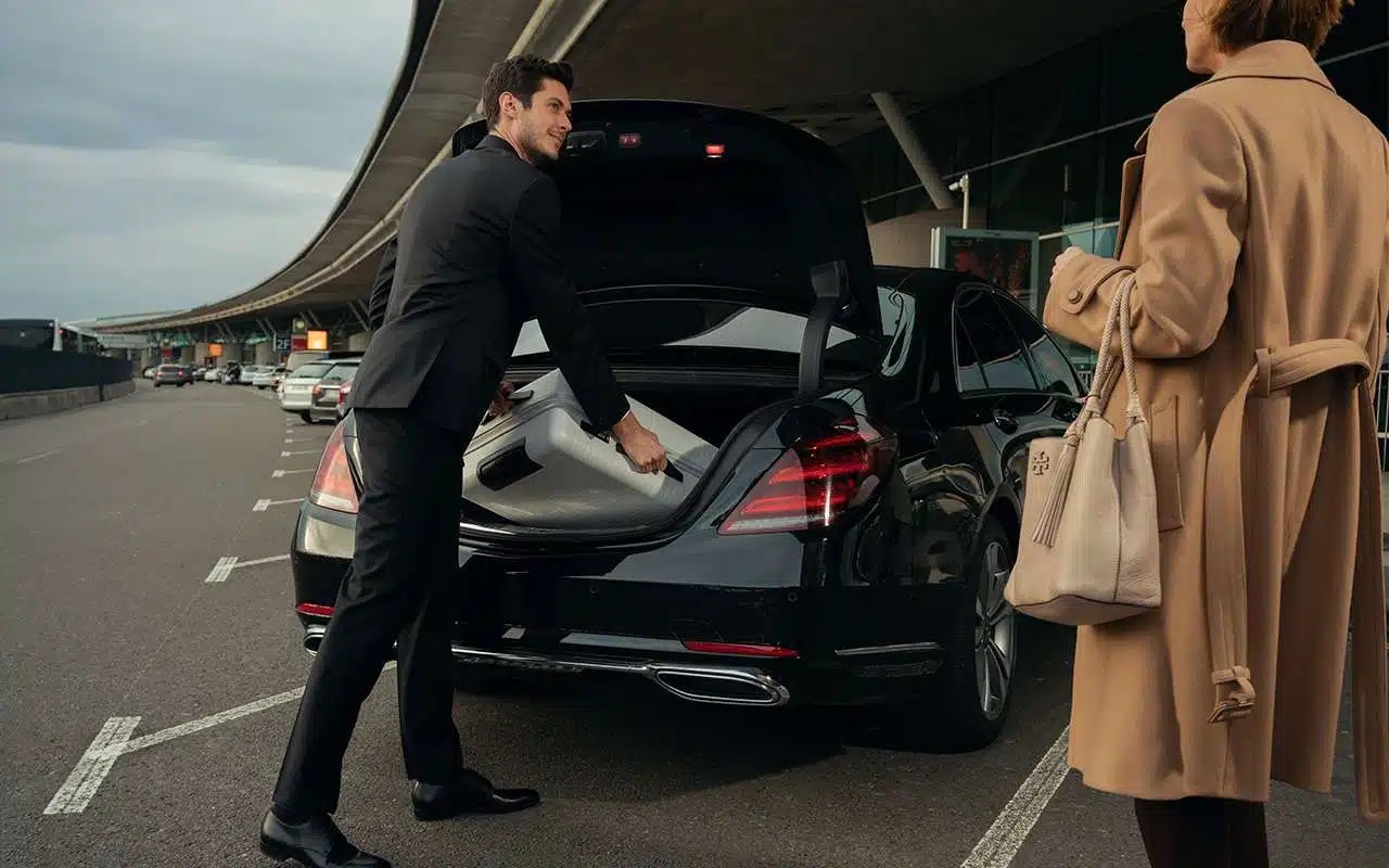 Book Car Service from Vancouver to Whistler Today